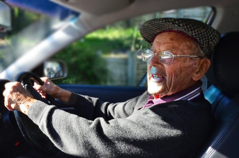 Driving and your Aging Parent | Reliant at Home Care