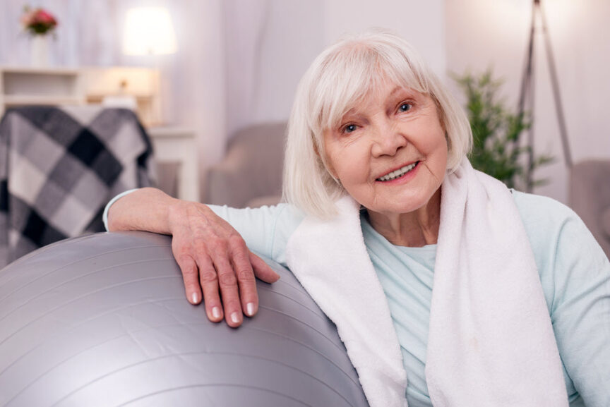 Elderly Care Tips: Increasing Fitness with a Yoga Ball | Reliant at Home Care