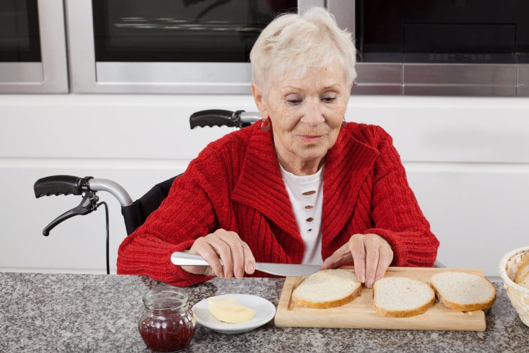 Meaningful Modifications to Make Your Parent’s Kitchen More Accessible | Reliant at Home Care